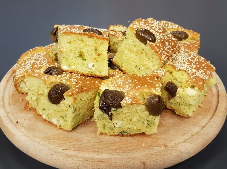 Të gatuajmë me zonjën Vjollca/ Kek i kripur me djathë e erëza dhe Supë
